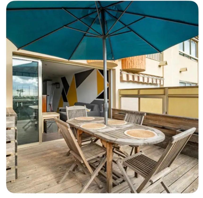 Apartamento Petite Endroit Splendide. Six-Fours-les-Plages Exterior foto